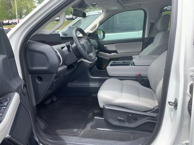 New 2025 White Ford Active image 23