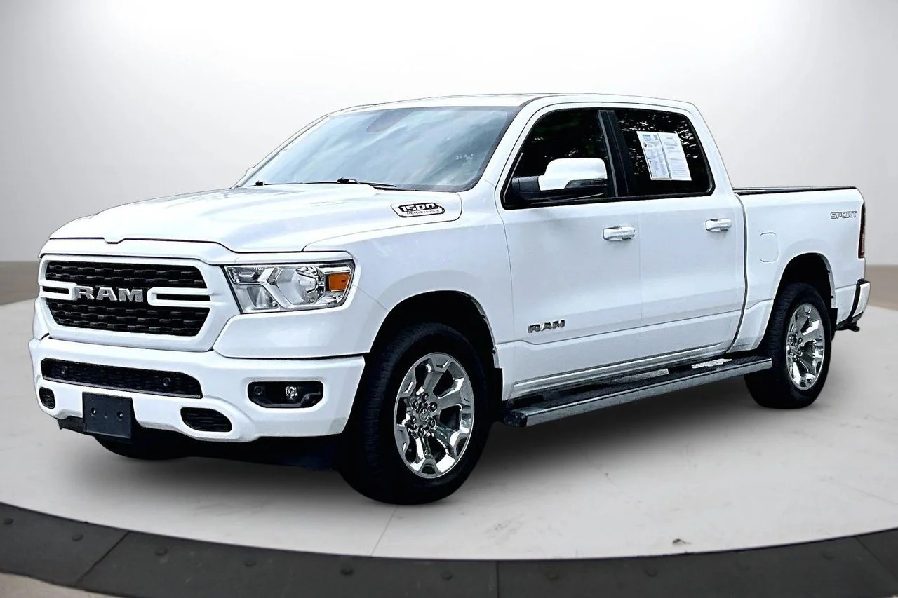Used 2023 White Ram Big Horn/Lone Star image 4