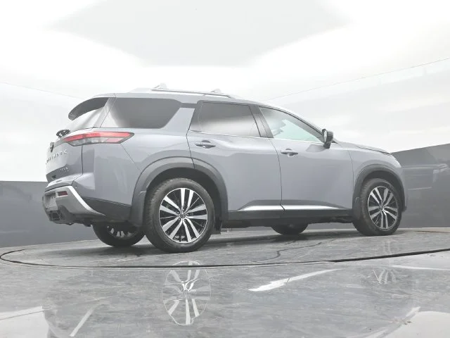 Certified Used 2024 Boulder Gray Pe Nissan Platinum image 27