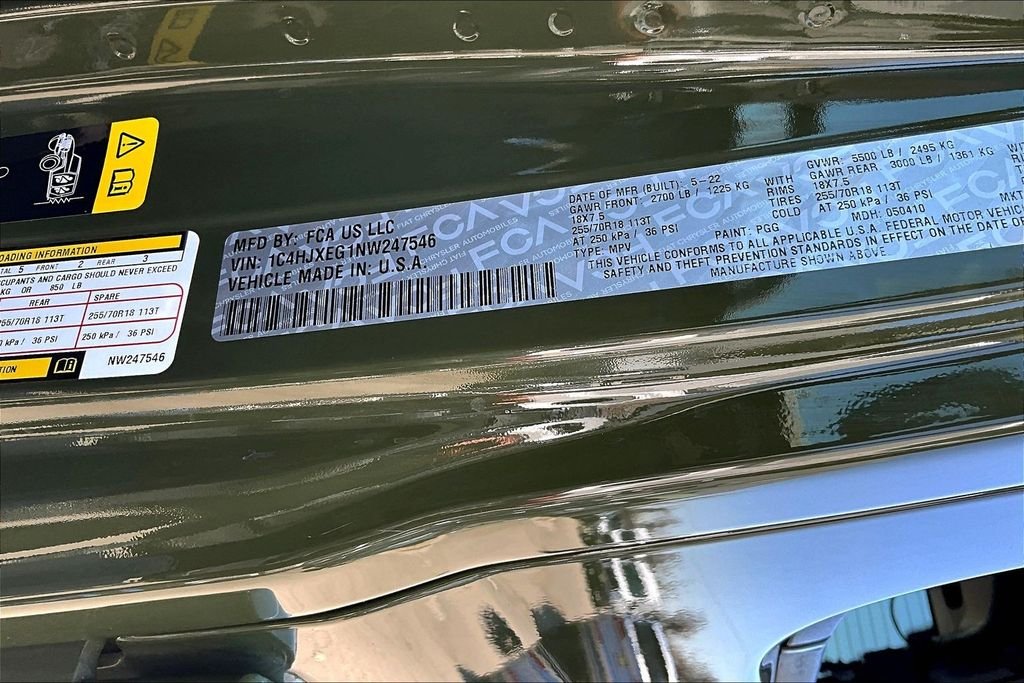 Used 2022 Green Jeep Unlimited Sahara image 19