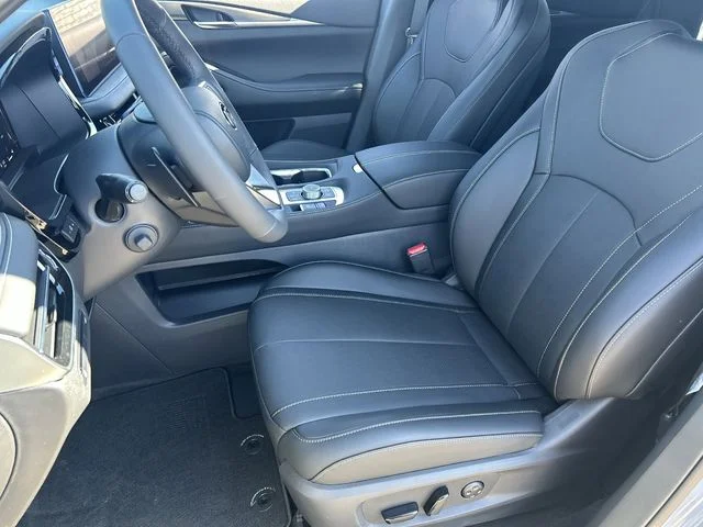 New 2027 HARBOR GRAY INFINITI Sport AWD image 22