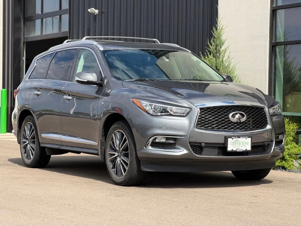 Used 2019 Gray INFINITI LUXE image 4