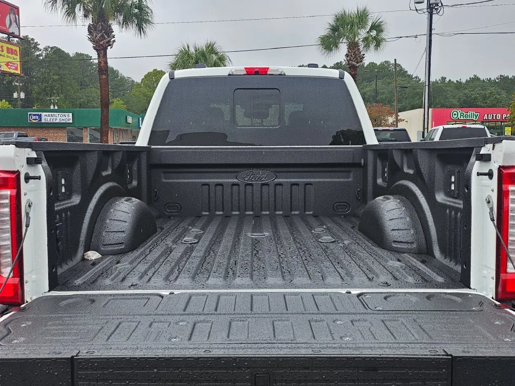 New 2027 White Ford King Ranch image 15