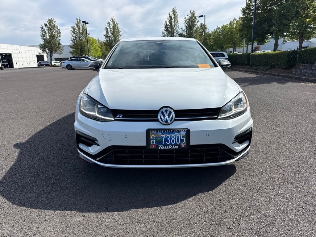 Used 2019 Oryx White Pearl Volkswagen DCC & Navigation 4Motion image 2