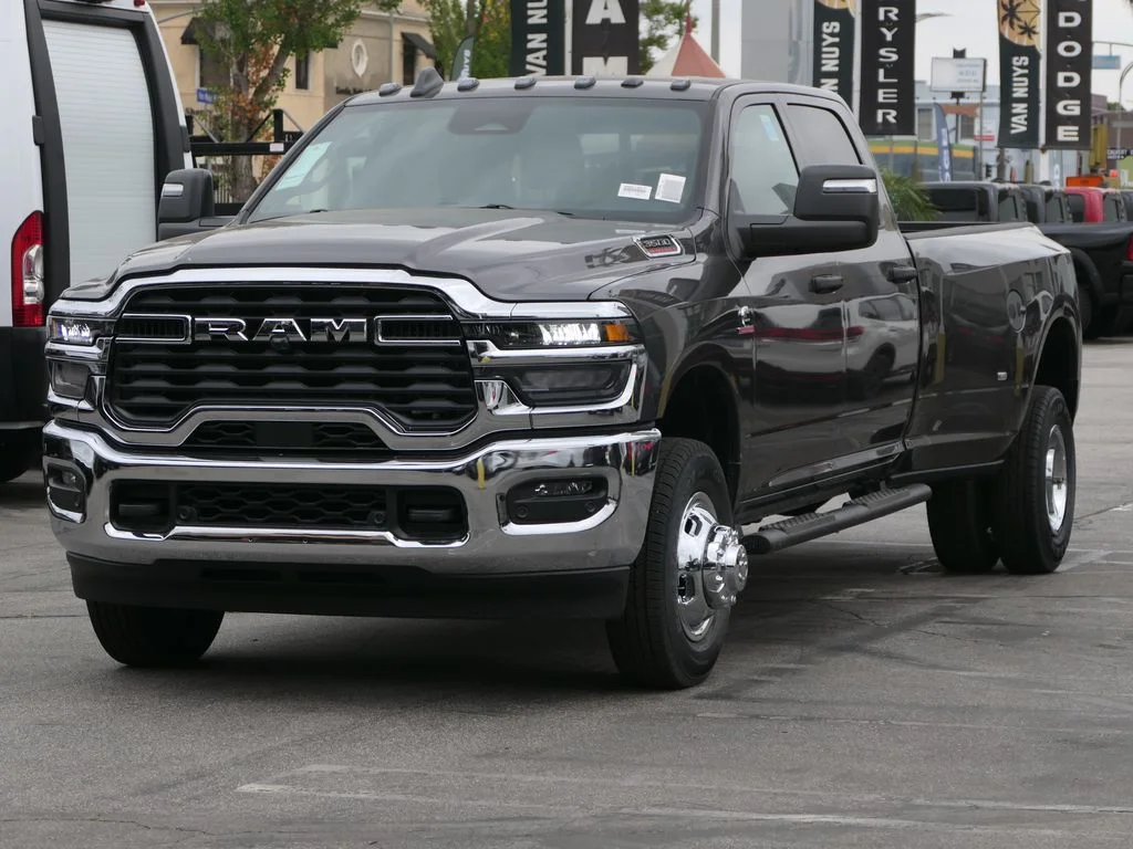 New 2026 Gray RAM Tradesman image 6