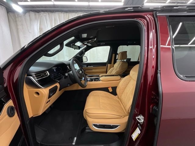 New 2026 Velvet Red Pearl-Coat Exterior Paint Jeep Summit Reserve image 10