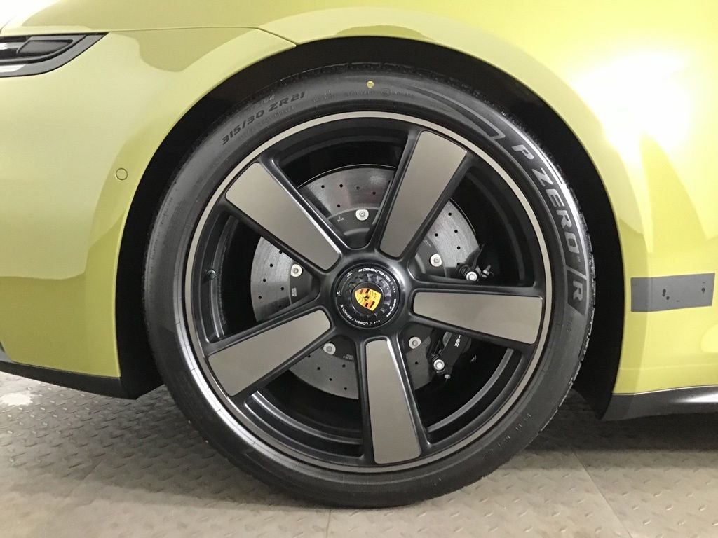 New 2026 Olive Neo Porsche  image 13