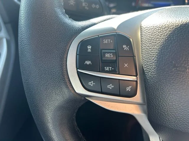 Used 2023 Silver Ford XLT image 14