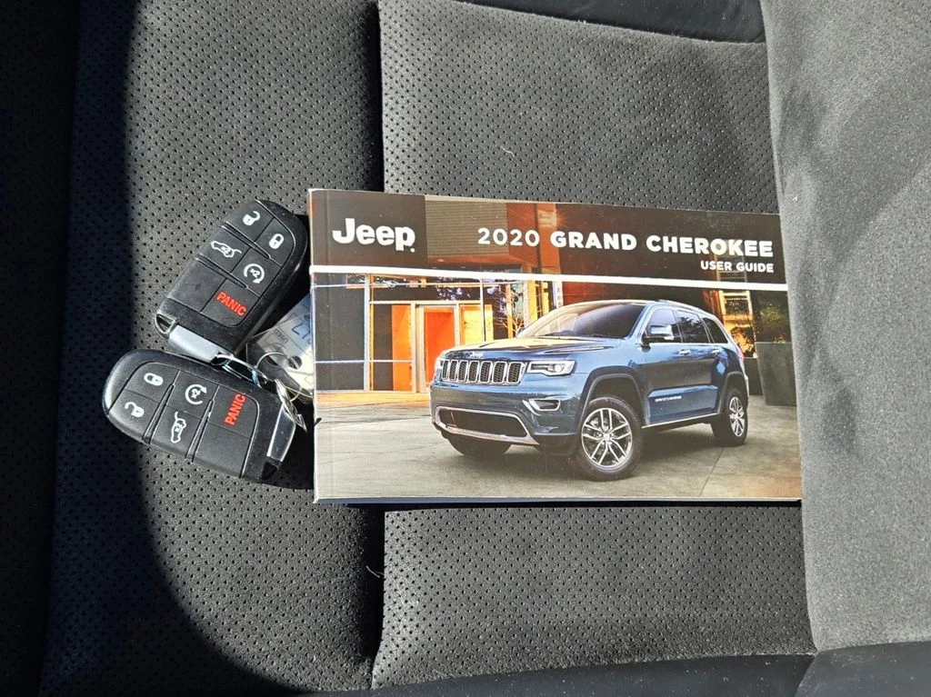 Certified Used 2020 Black Jeep Altitude image 12