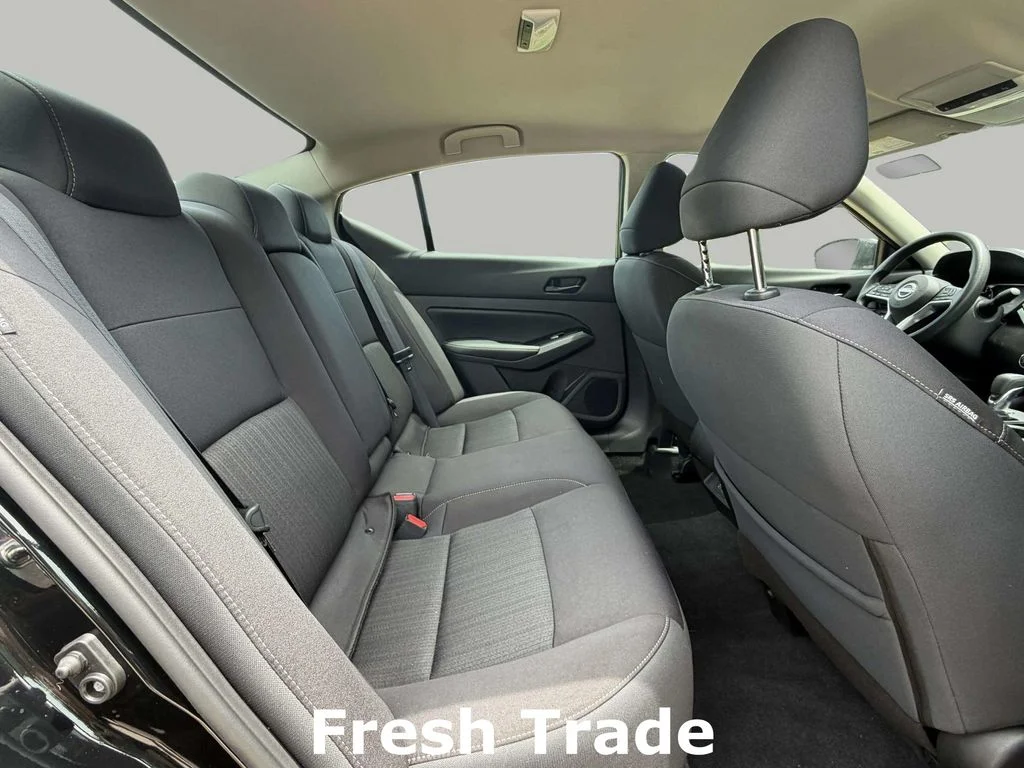 Used 2023 Super Black Clearcoat Nissan 2.5 SV image 12
