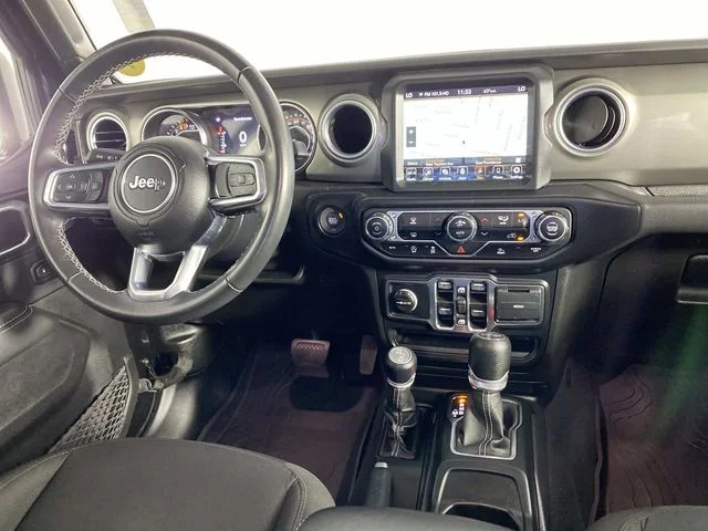 Used 2022 Black Jeep Unlimited Sahara image 13