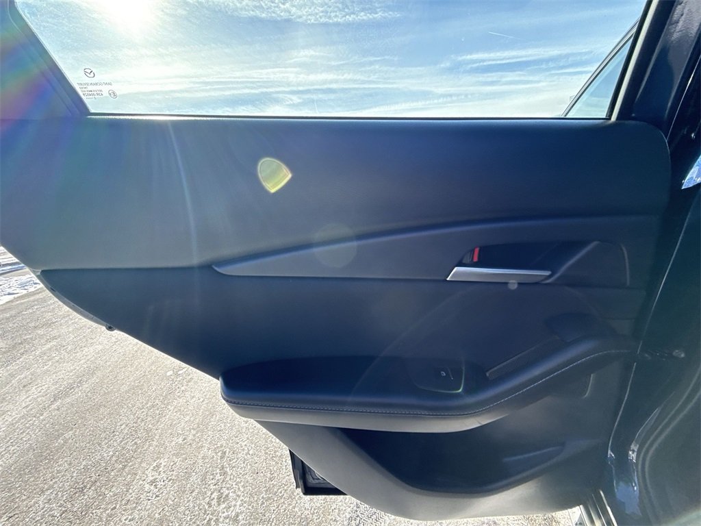 2023 MAZDA CX-30 - Image 21
