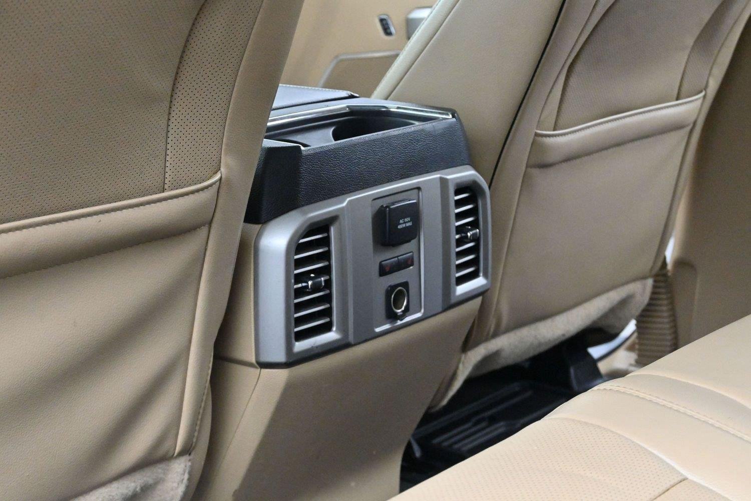 Used 2017 White Platinum Metallic Tri-Coat Ford Lariat image 32