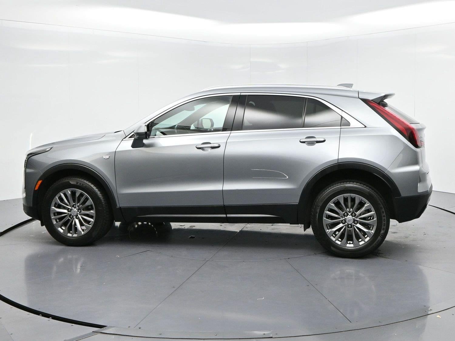 Used 2024 Argent Silver Metallic Cadillac Premium Luxury image 4