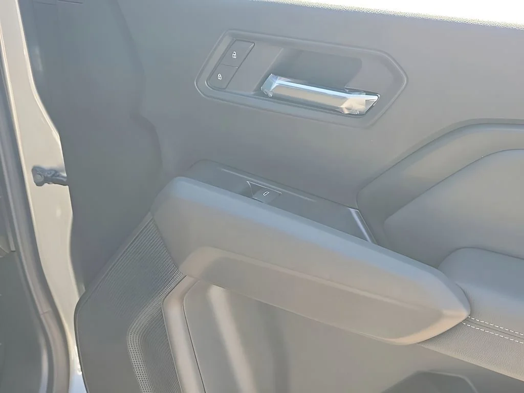 New 2026 Sterling Metallic GMC Elevation image 50
