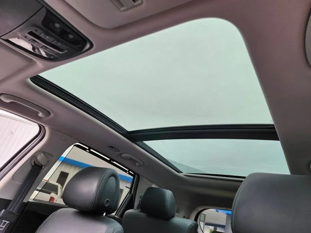 Used 2016 Silver Kia SX image 12