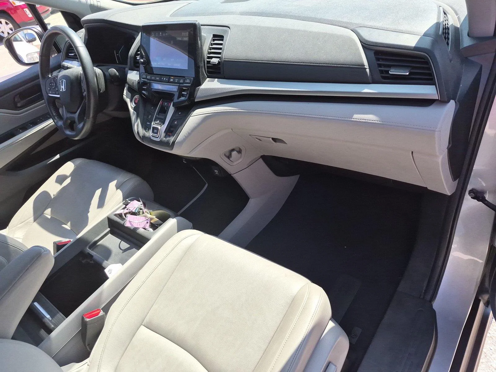 Used 2023 Lunar Silver Metallic Honda EX-L image 40