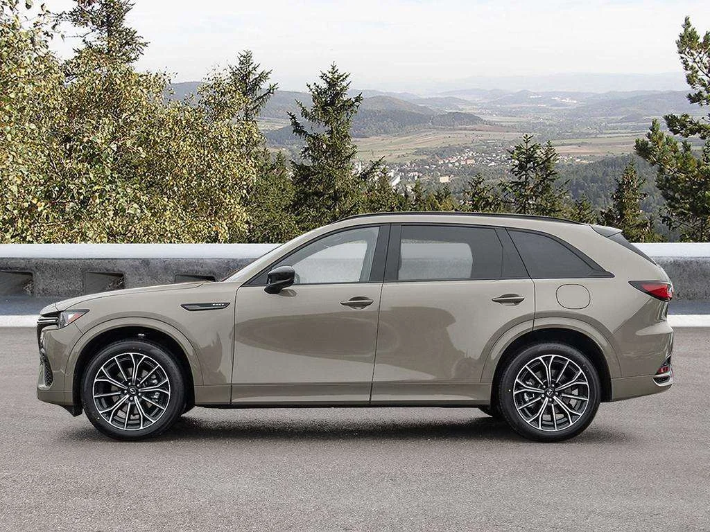 New 2026 Zircon Sand Metallic Mazda GT image 3