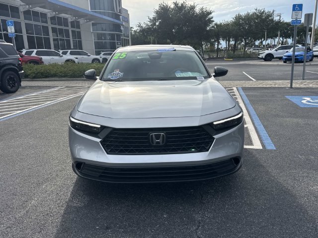 2025 Honda Accord SE - Photo 9