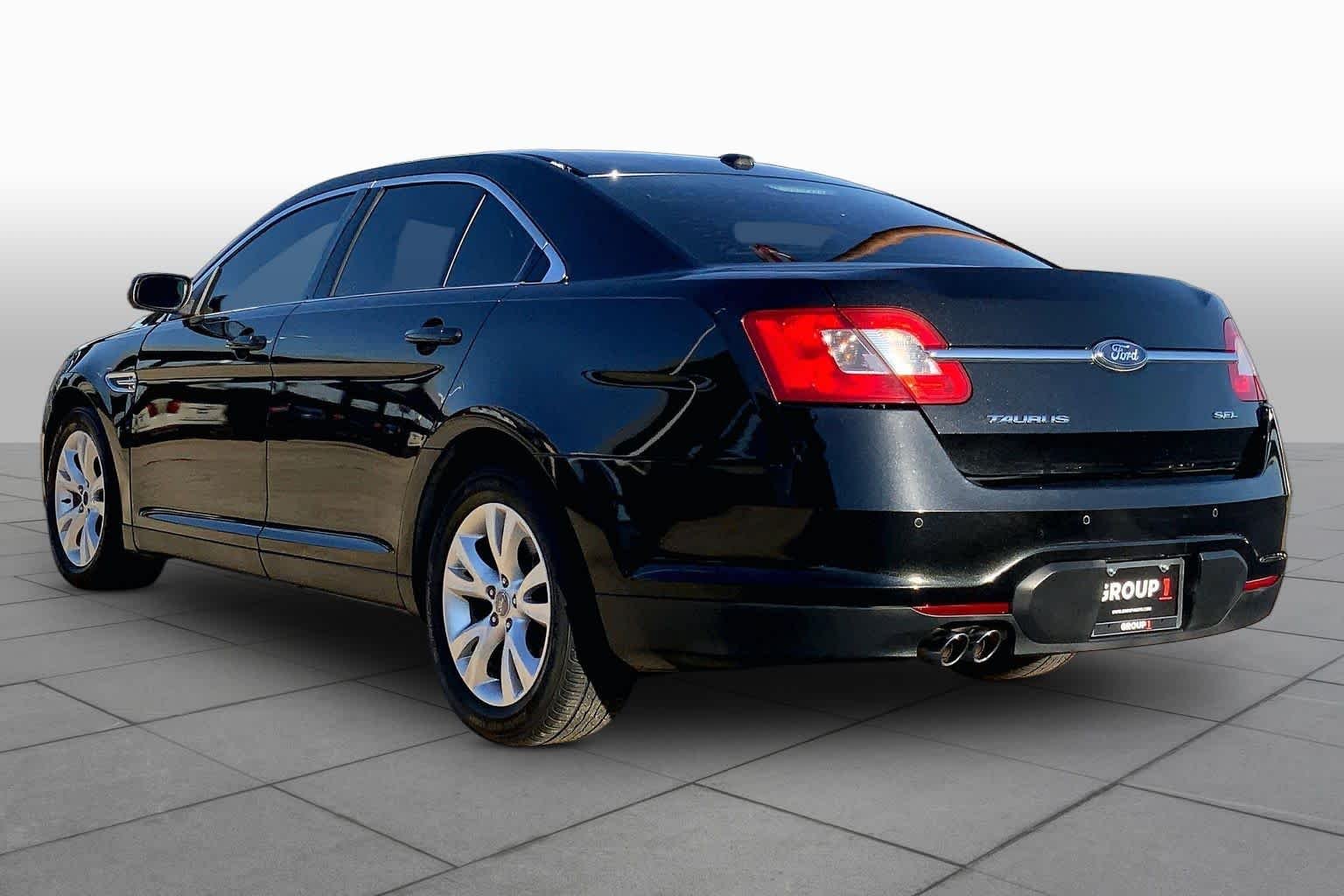 Used 2011 Tuxedo Black Metallic Ford SEL image 10