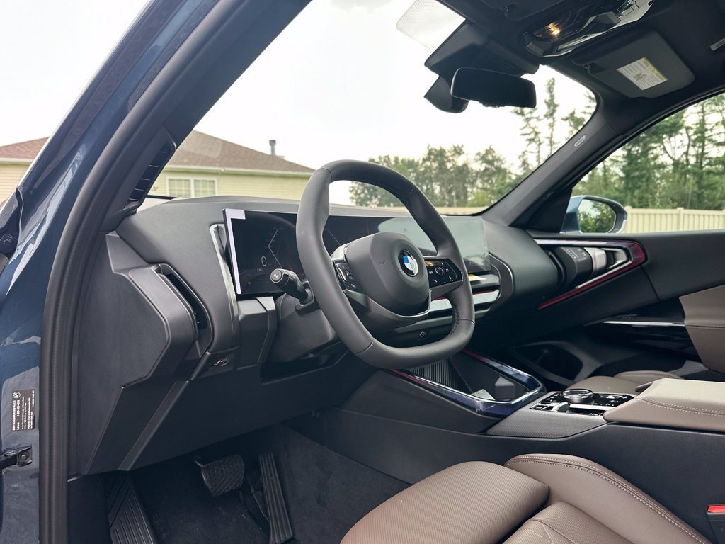 New 2026 Arctic Race Blue metallic BMW 30 xDrive image 17