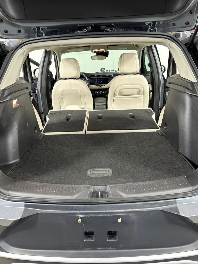 Used 2023 Gray Buick Preferred image 20