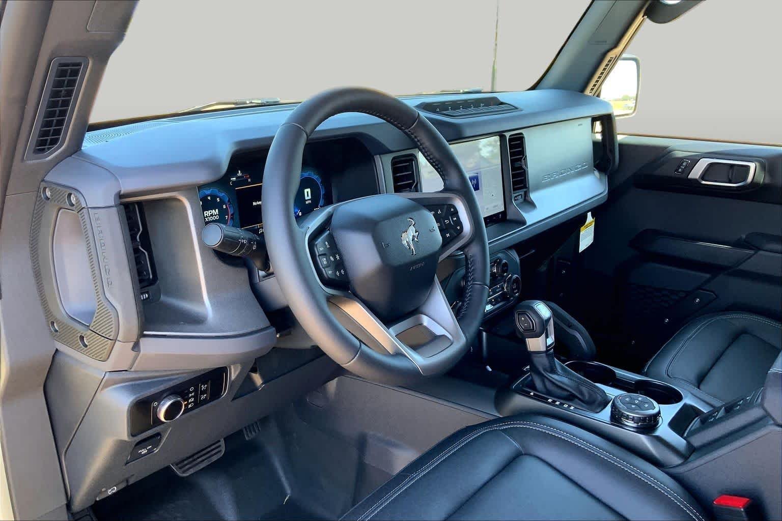 New 2026 Desert Sand Ford Badlands® image 8