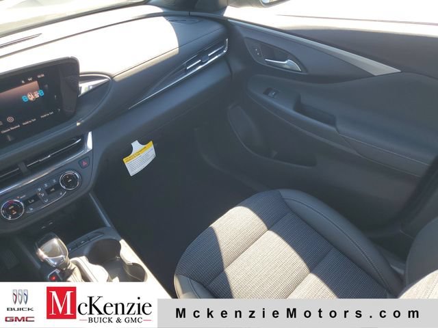 2026 Buick Envista Preferred - Photo 25
