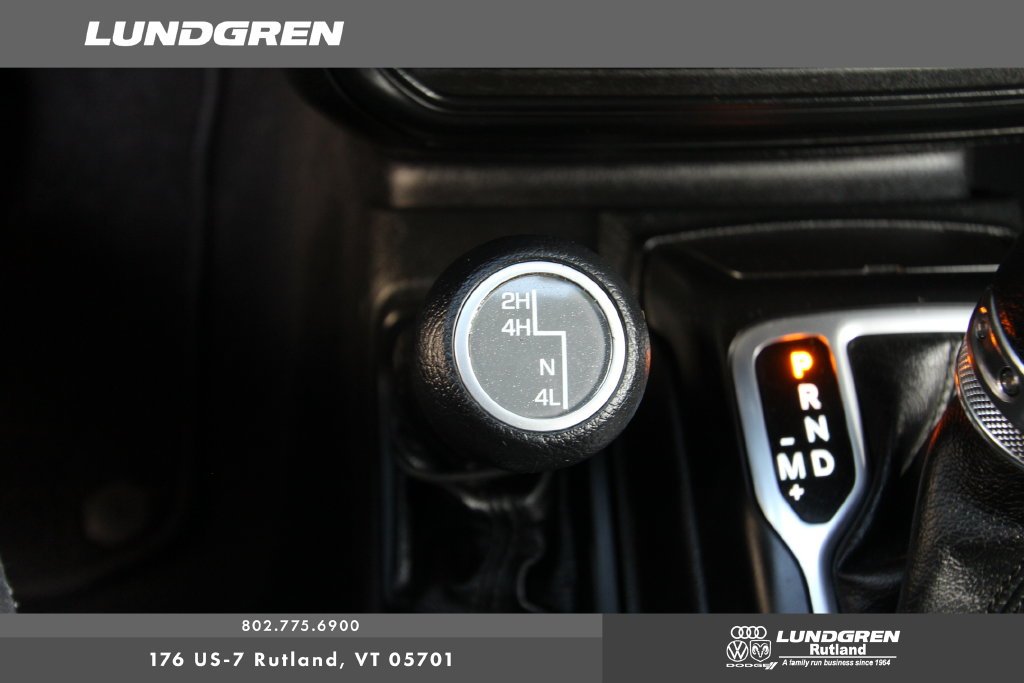 Used 2018 White Jeep Unlimited Sport S image 20