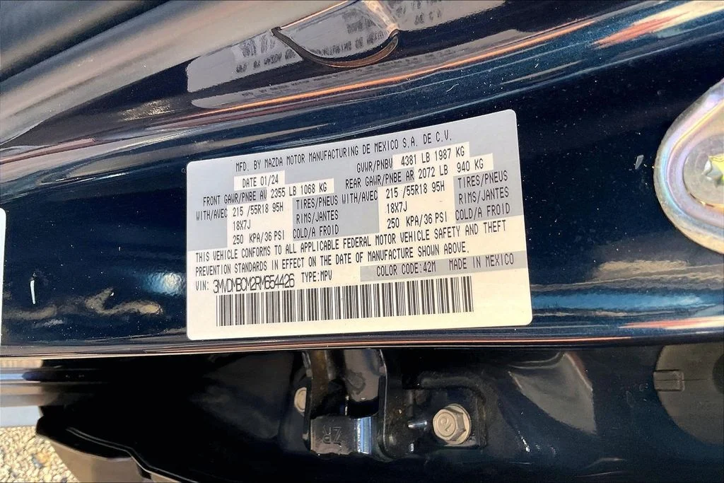 Used 2024 Blue Mazda 2.5 S Preferred Package image 32