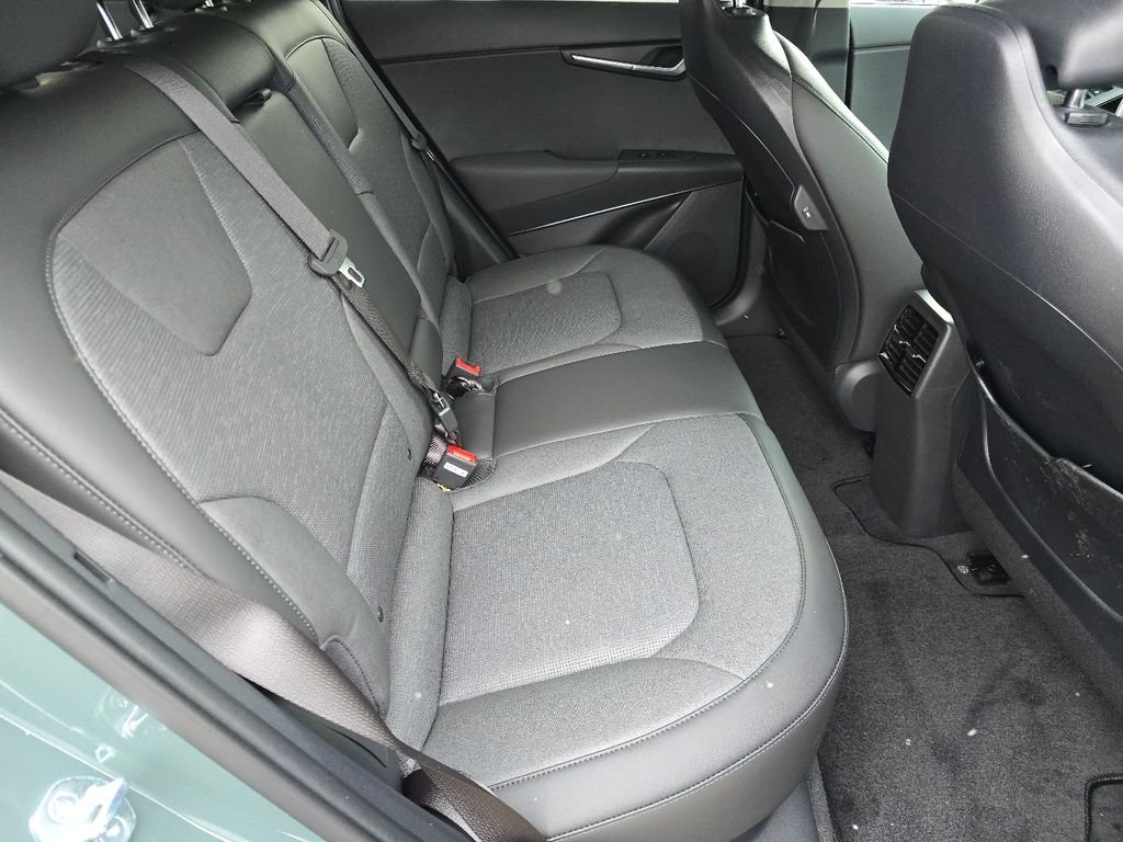 2025 Kia Niro Wave - Photo 20