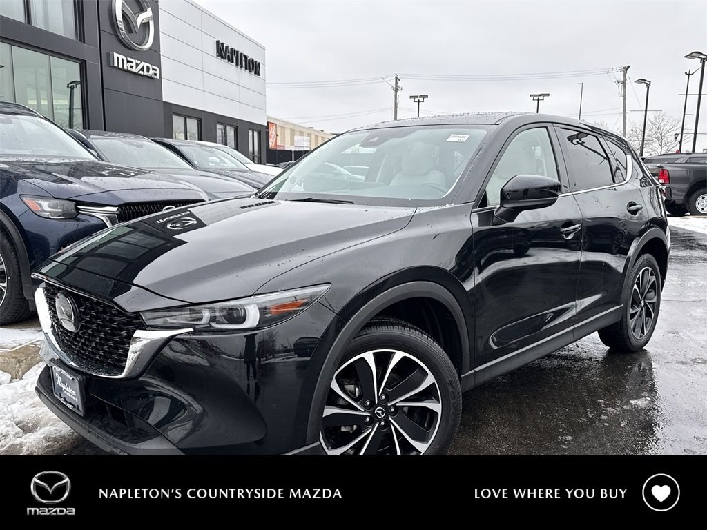 2023 Mazda CX-5 S Premium package