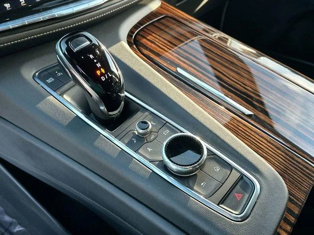 2023 Cadillac Escalade ESV Premium Luxury - Photo 20