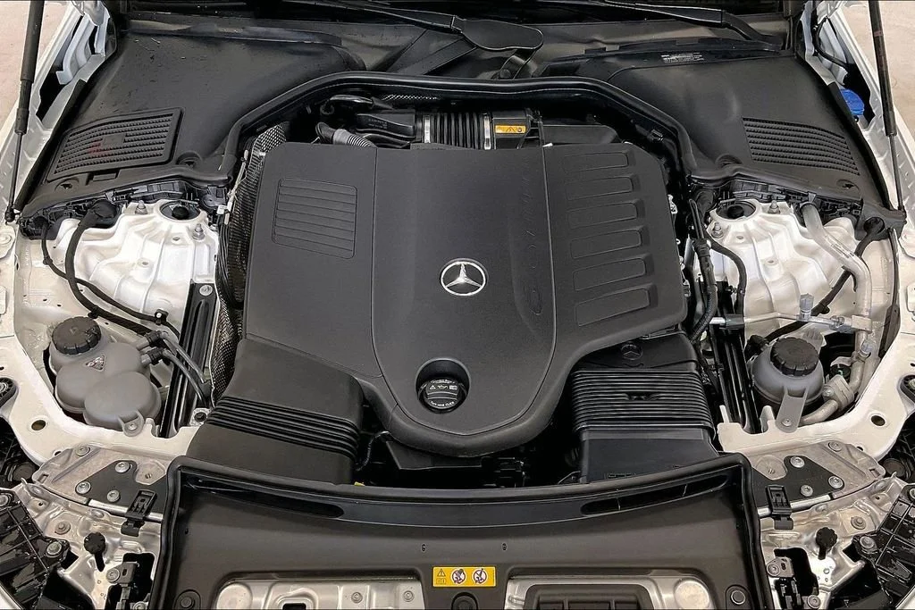 New 2026 Polar White Mercedes-Benz CLE 450 image 29