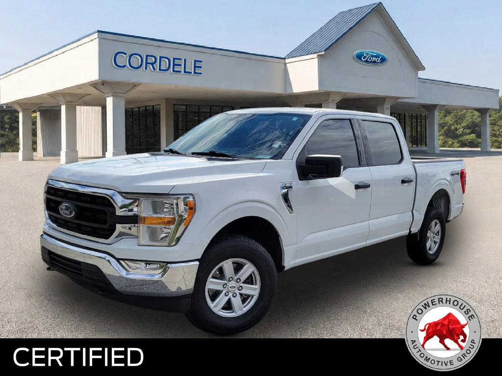 Used 2021 White Ford XLT image 1