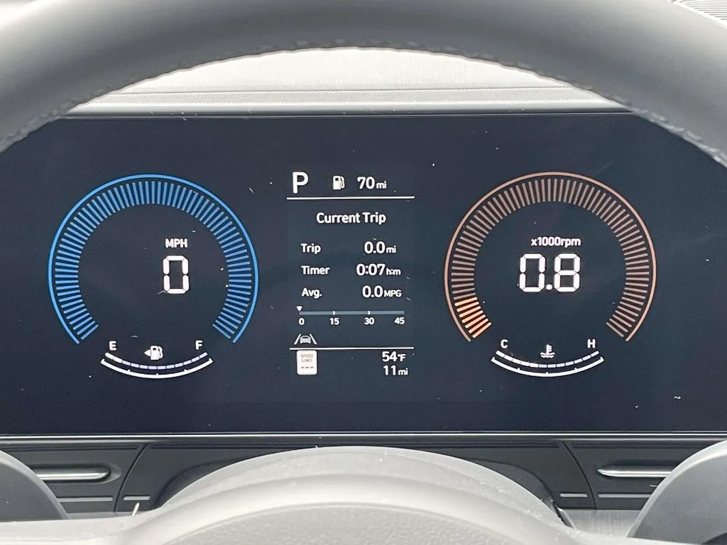 New 2026 White Hyundai SEL Sport image 18