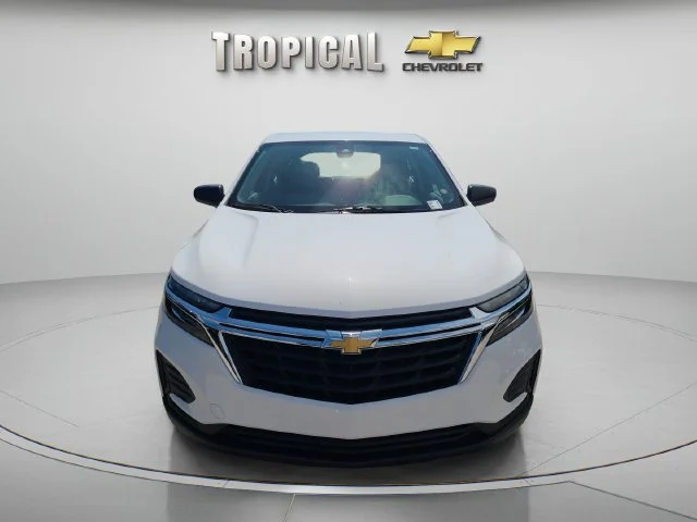 Used 2023 SUMMIT WHITE Chevrolet LS image 6