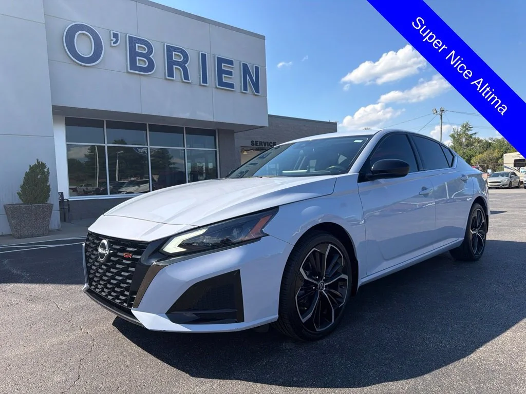 Used 2023 Gray Sky Pearl Nissan 2.5 SR image 1