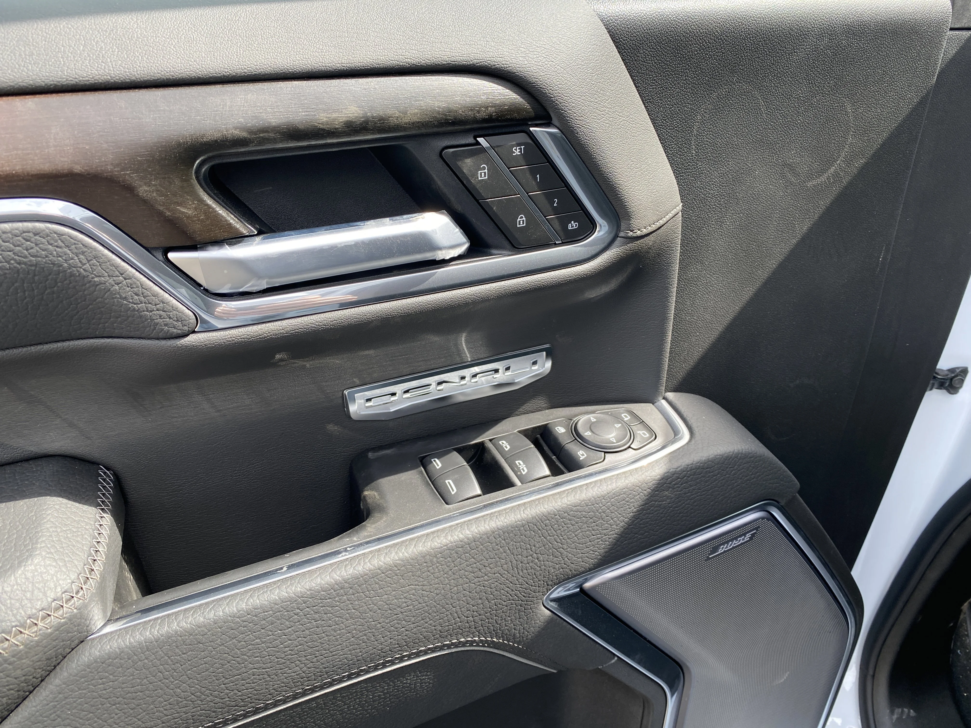 New 2026 GLACIER WHITE TRICOAT GMC Denali image 26