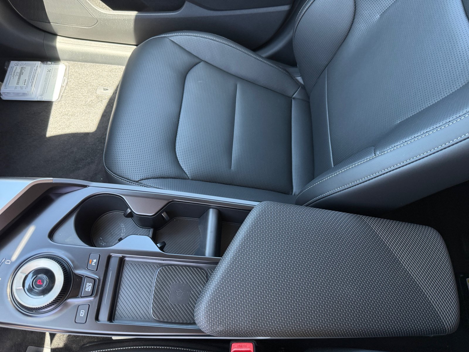 New 2026 Wolf Gray Kia Wind image 14