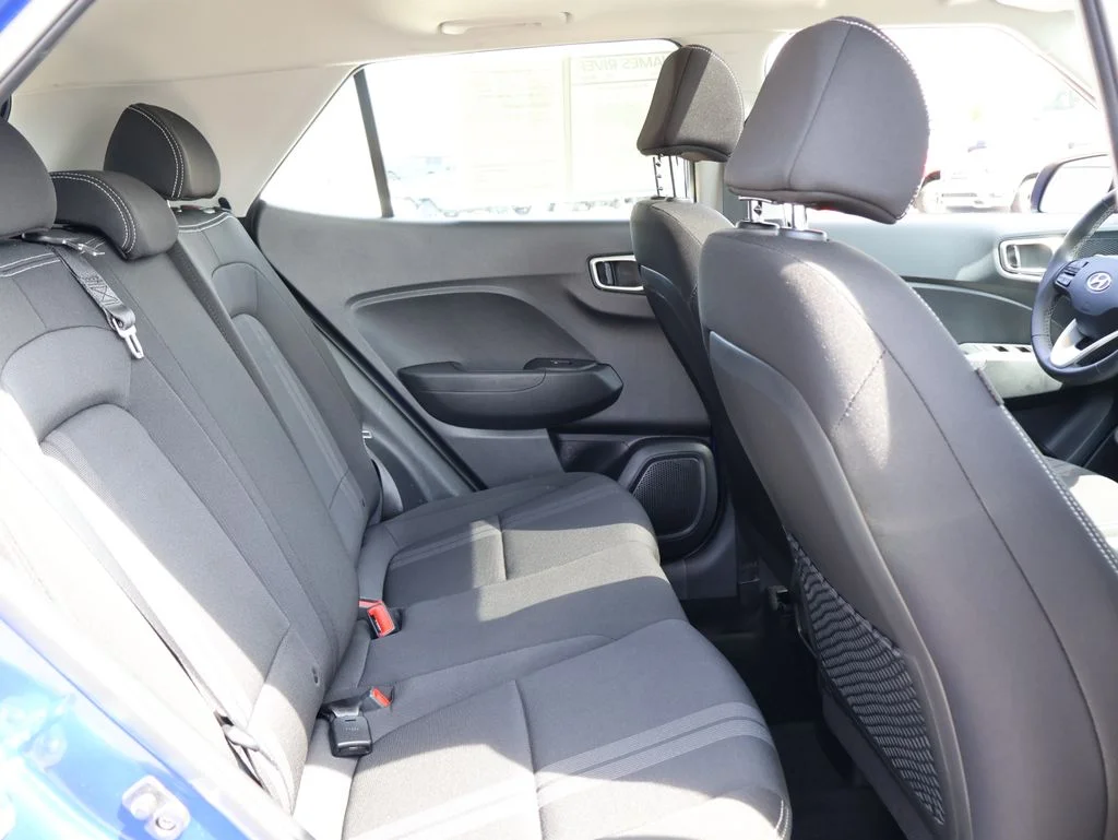 Used 2025 Blue Hyundai SEL image 11