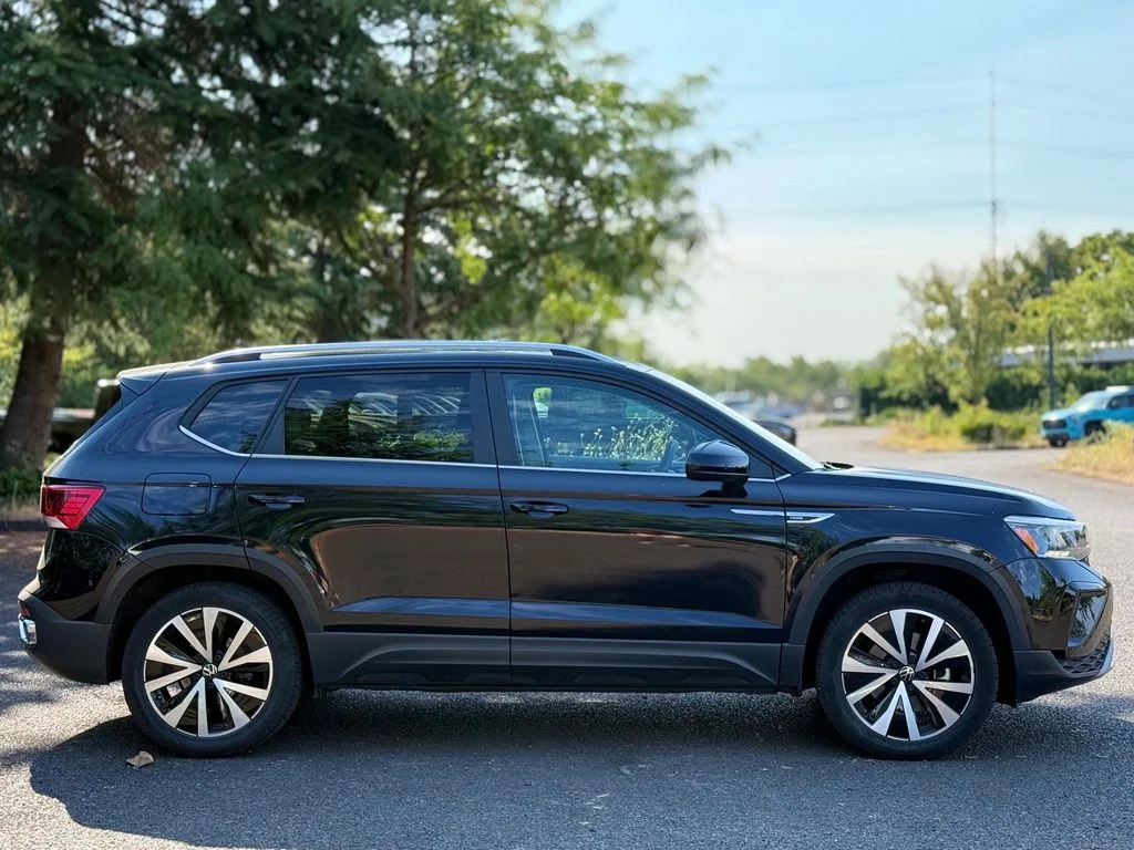 Used 2022  Volkswagen 1.5T SE image 6