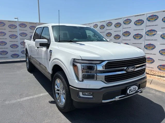New 2026 Star White Metallic Tri-Coat Ford King Ranch image 2