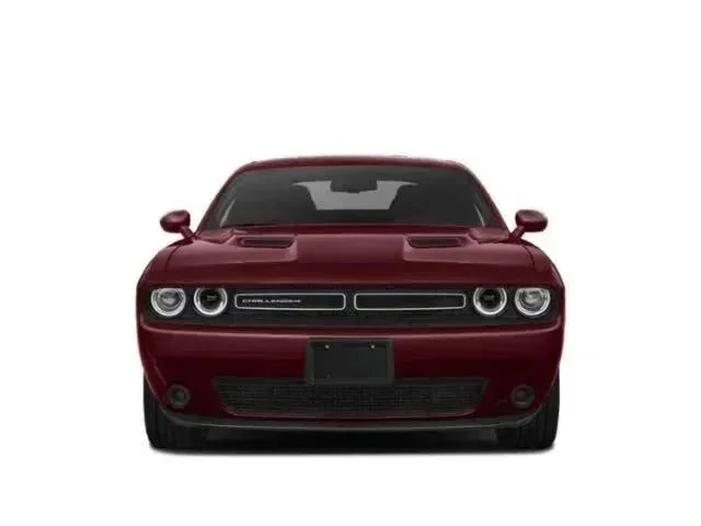Used 2019 Black Dodge SXT image 4