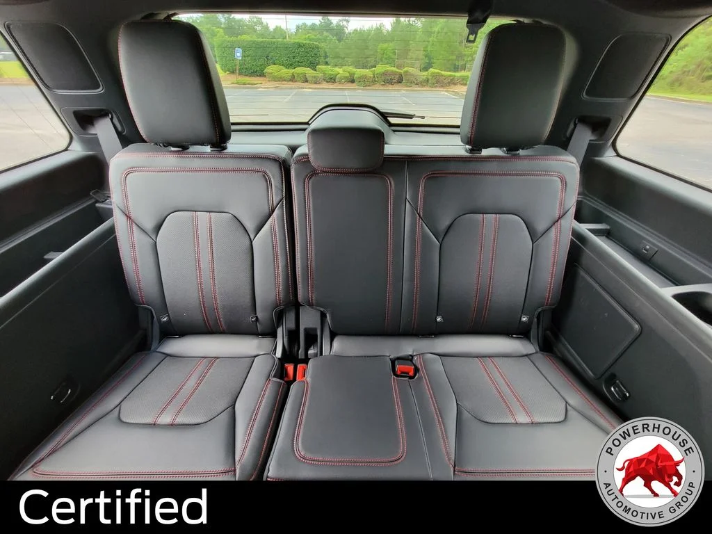 Used 2023 White Ford Limited image 18