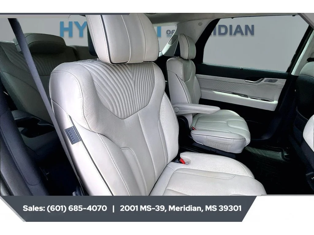 Used 2024 Abyss Black Pearl Hyundai Calligraphy image 20