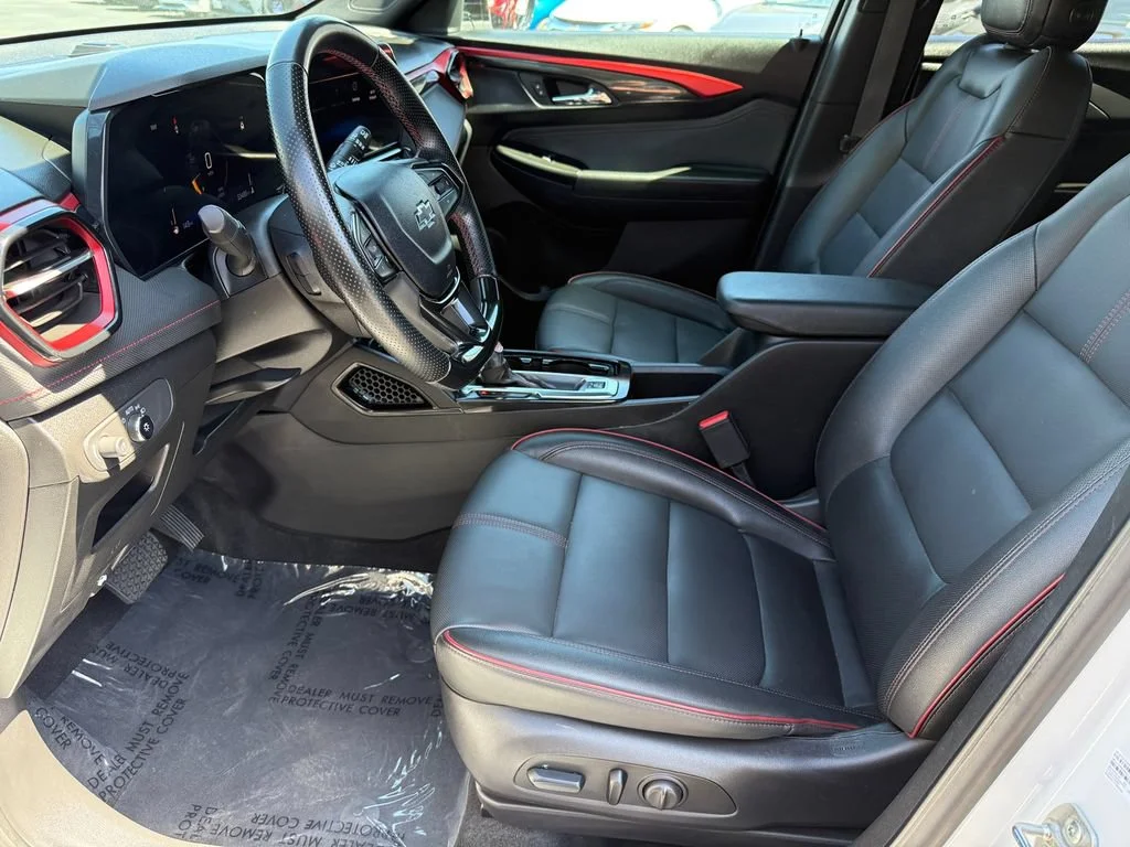 Used 2024 Summit White Chevrolet RS image 24