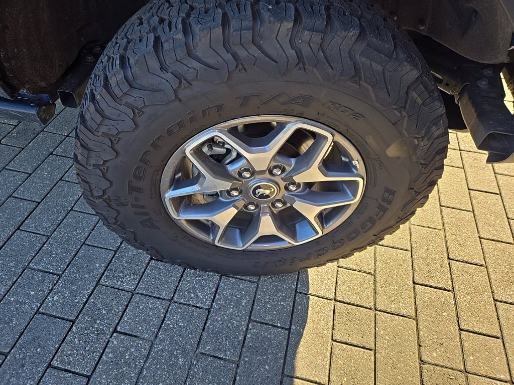 Used 2025 Blue Metallic Ford Badlands image 11