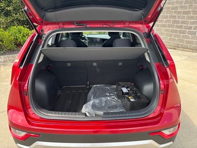 Used 2024 Red Kia LX image 10
