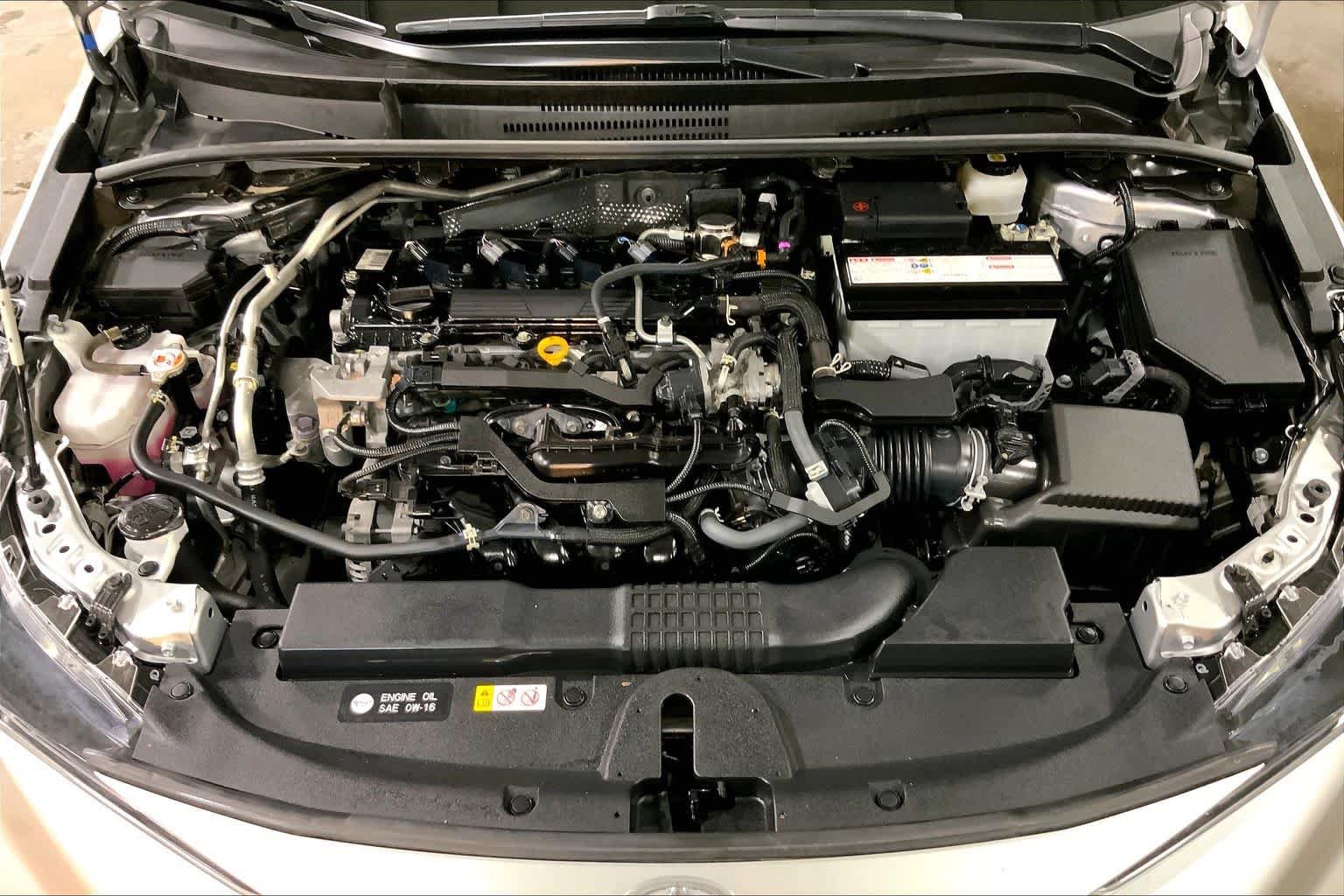 Used 2022 Classic Silver Metallic Toyota SE image 32